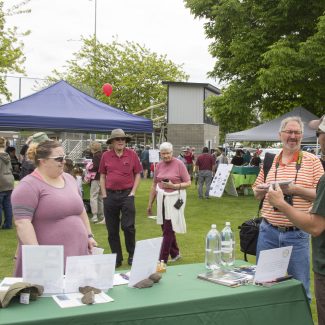 people by information station